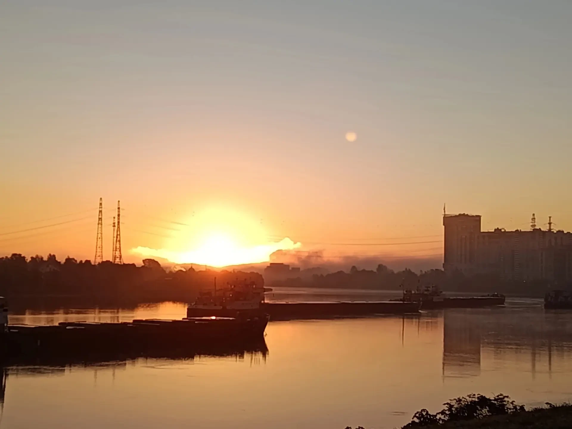Осеннее утро 🍁 🌞 🍁