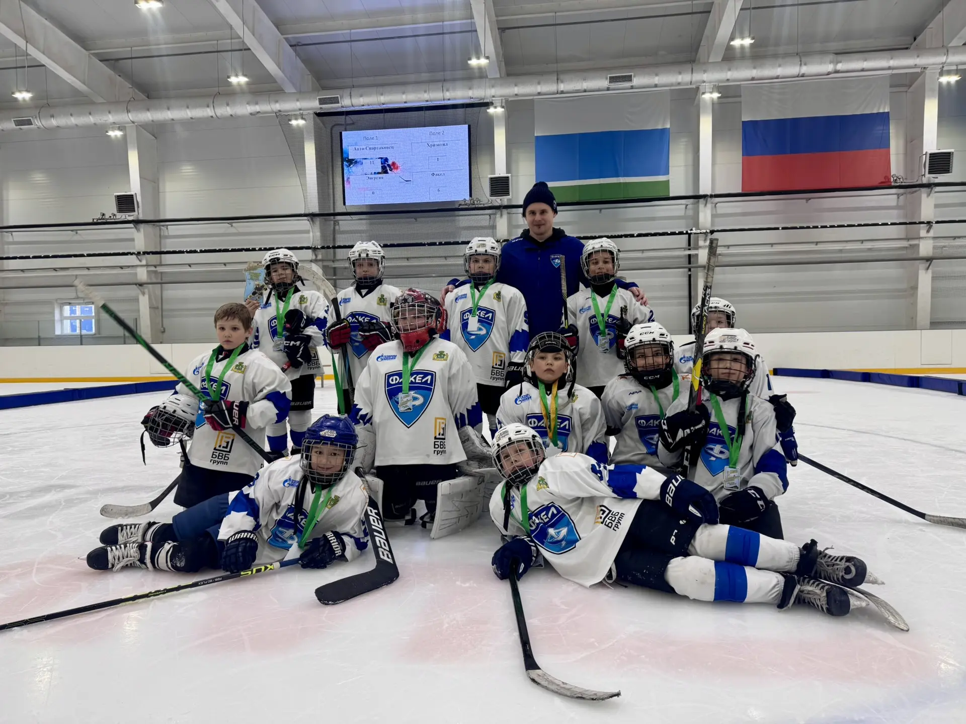 🏒 Команда Факел 2017 года заняла 3-е место на турнире «Хоккейное братство» в г. Сысерт...
