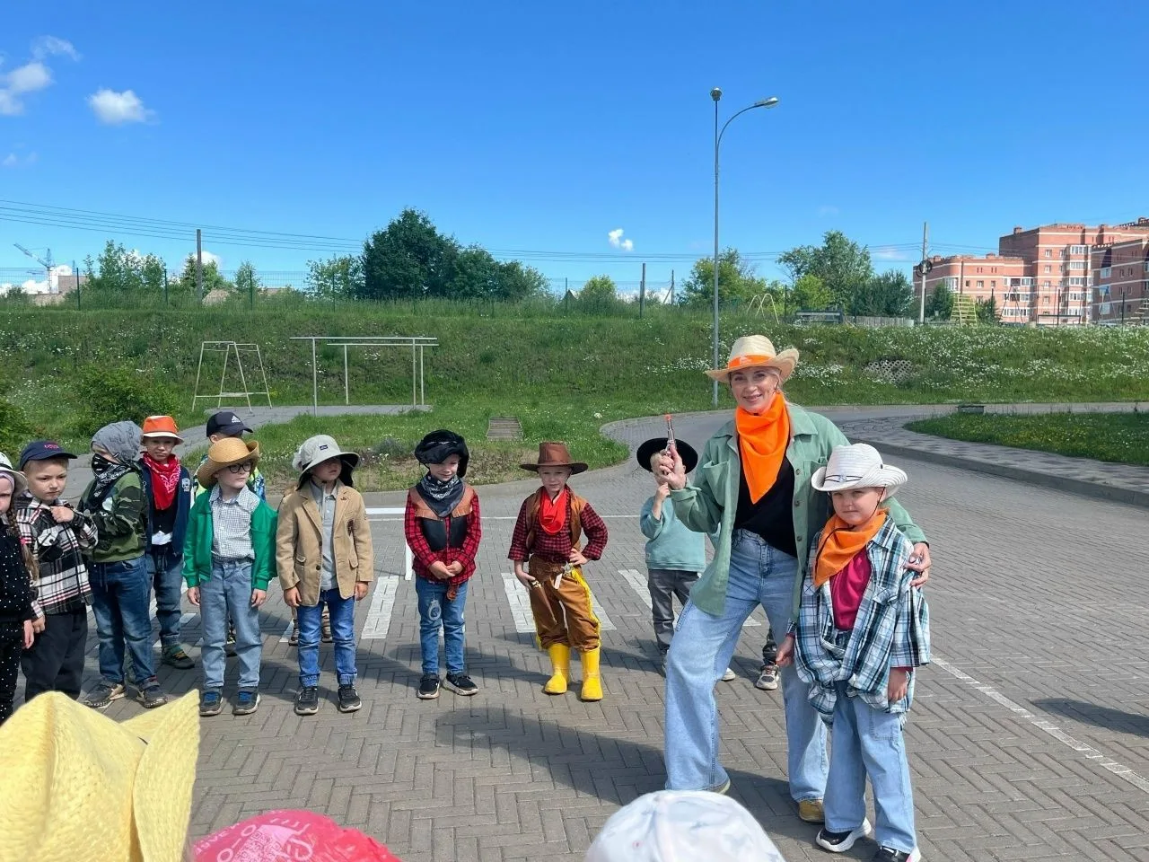 В нашем детском саду прошёл невероятный приключенческий квест «В поисках сокровищ»!🔎🤠
Маленькие ко