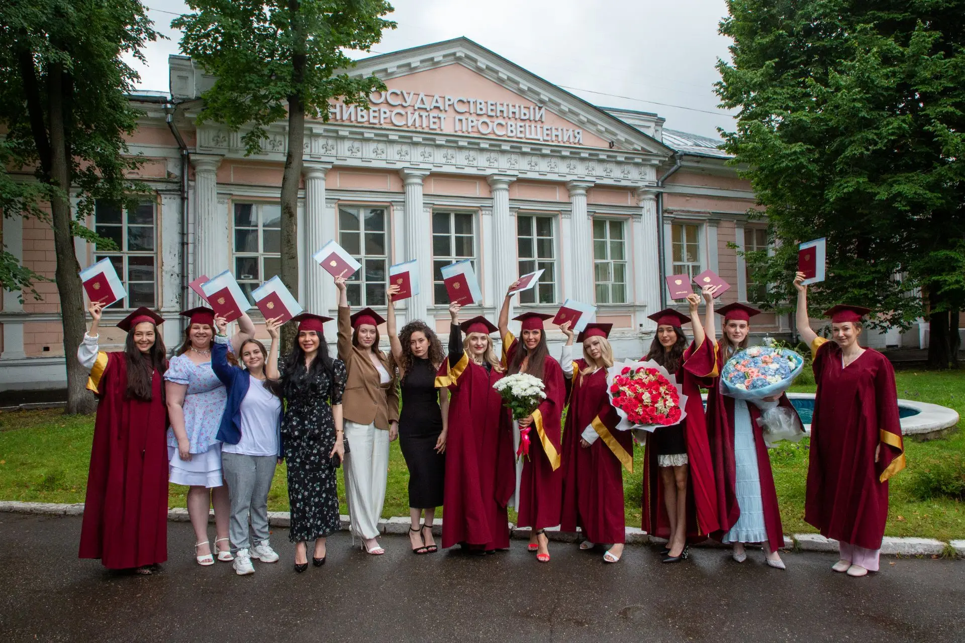 В Просвете сбываются мечты ✨

Выпускники Государственного университета просвещения с особым чувством