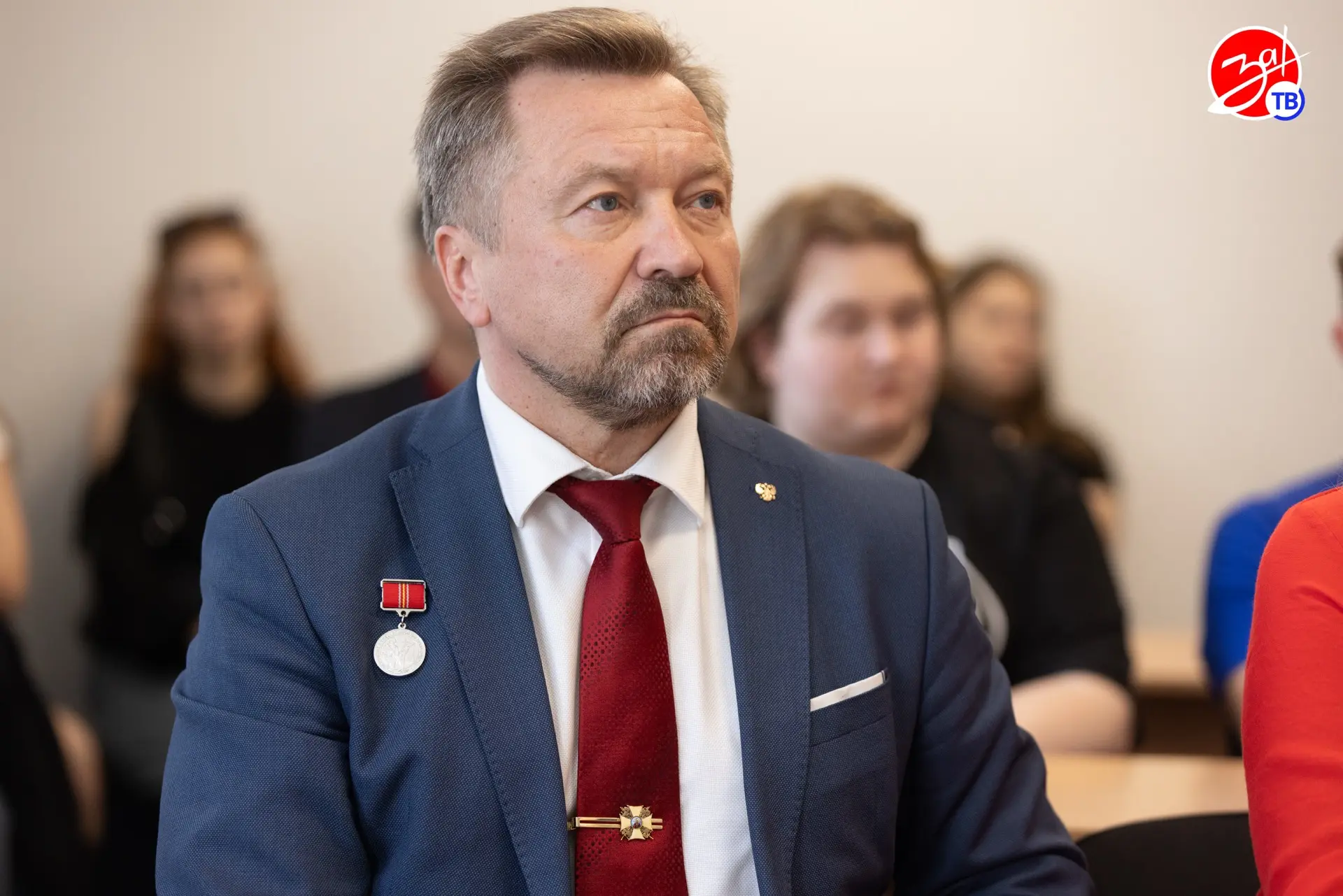 🛑 В Мелитополь доставили землю с легендарного маршрута, благодаря которому были спасены жизни сотен 