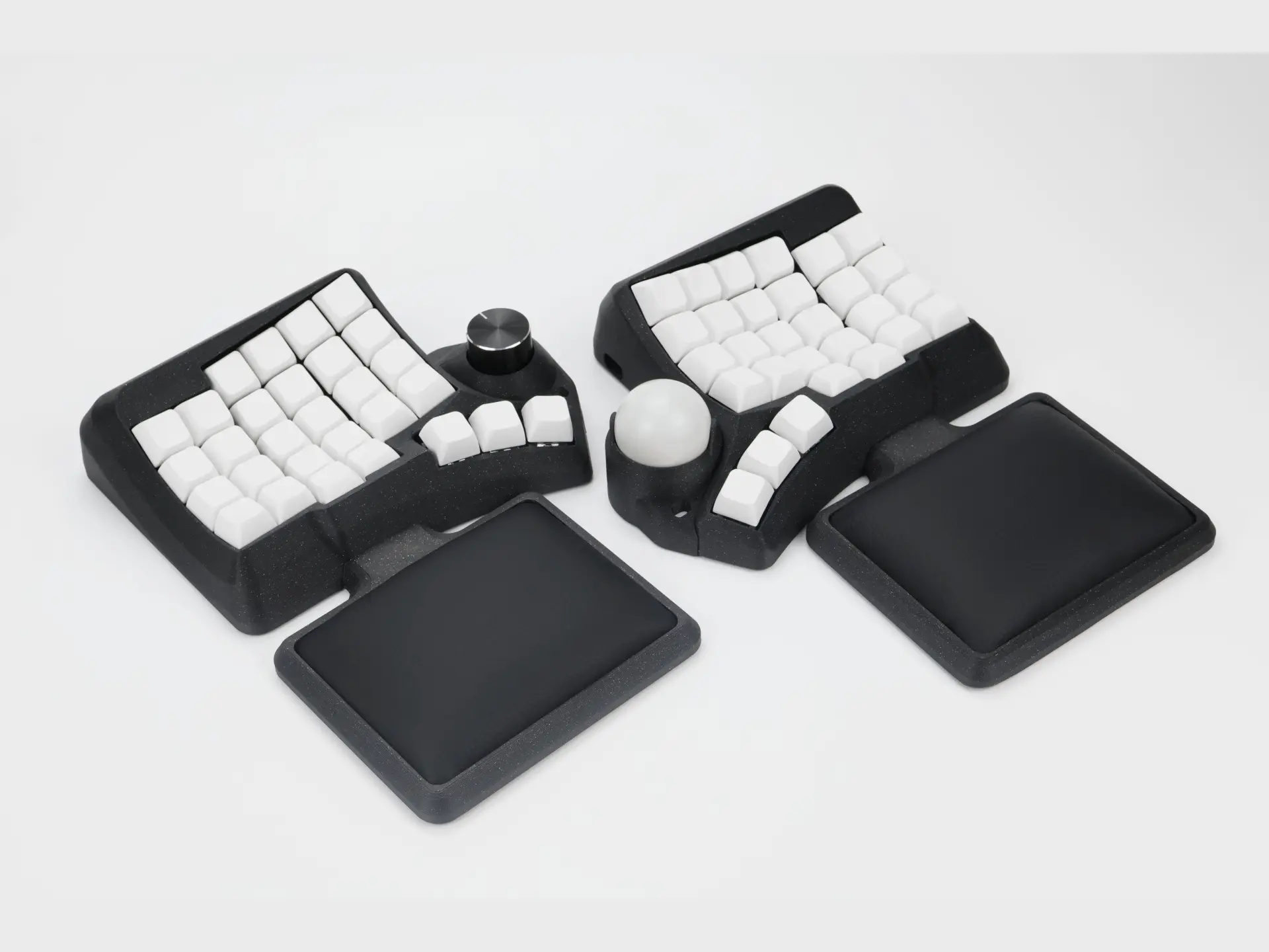 Встречайте подставки для рук Phenom Comfort, специально созданные для серии клавиатур P...