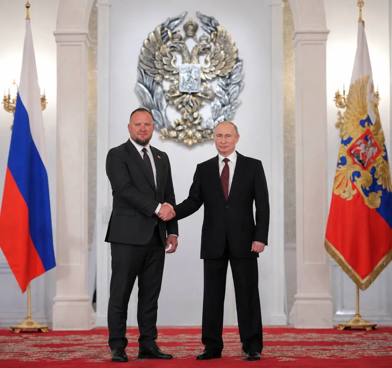 ⚡️Я сегодня разговаривал с Владимиром Владимировичем Путиным насчёт Госдумы!

Я приехал к нему на пр