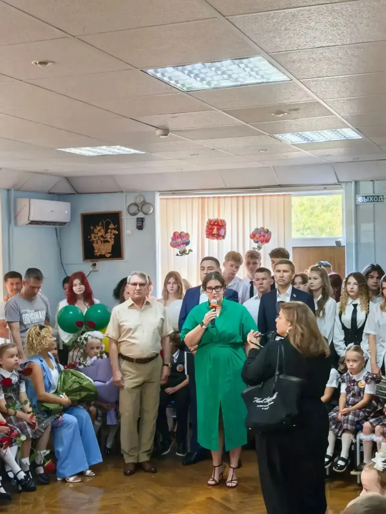 🔔 1 сентября в МБОУ гимназия «Аврора» им. И.И. Ладутько прошла торжественная линейка, ...