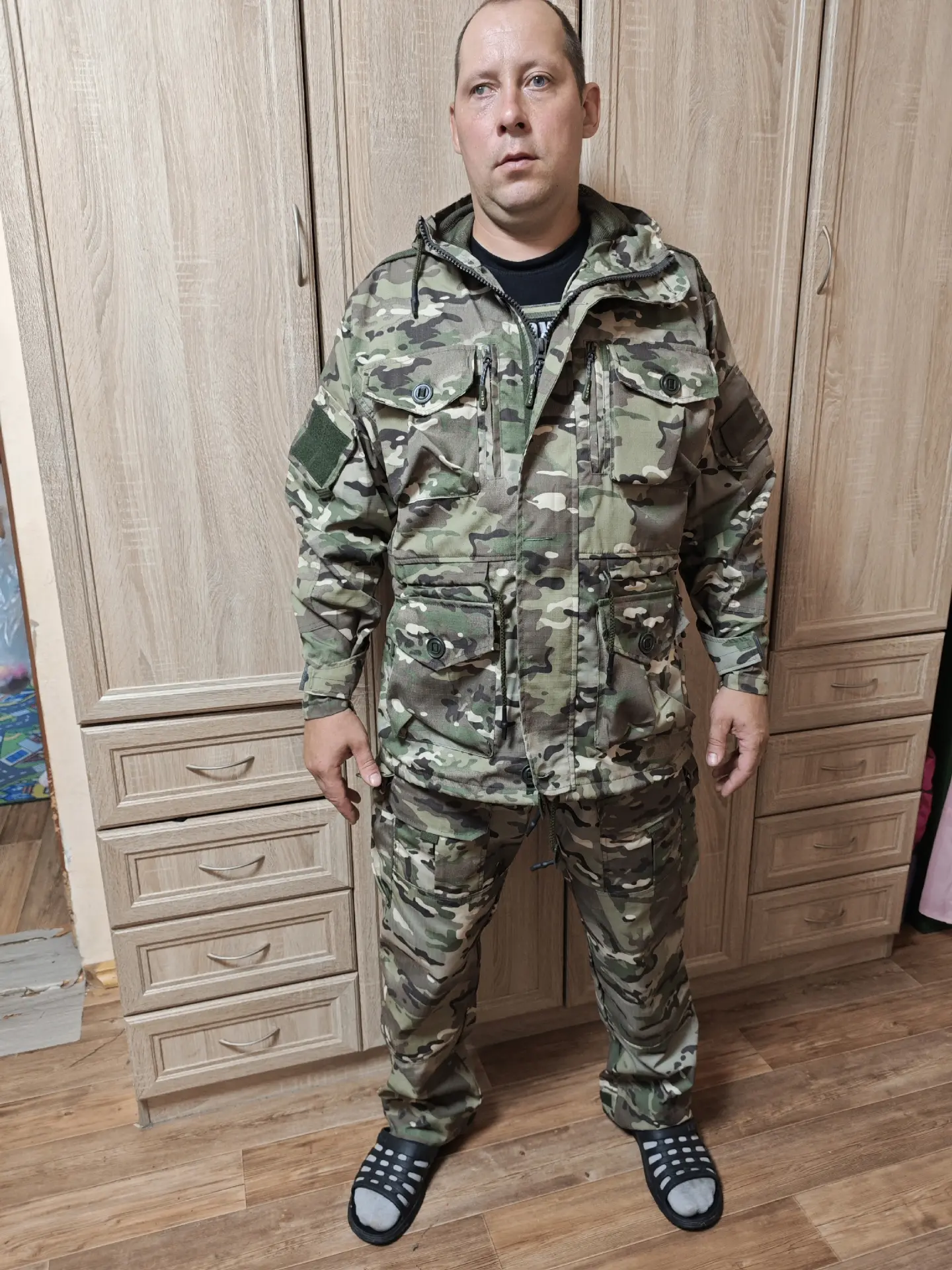 Заказывал костюм горка-8 мультикам. Отправили оперативно, спасибо продавцу. Костюм сел ...