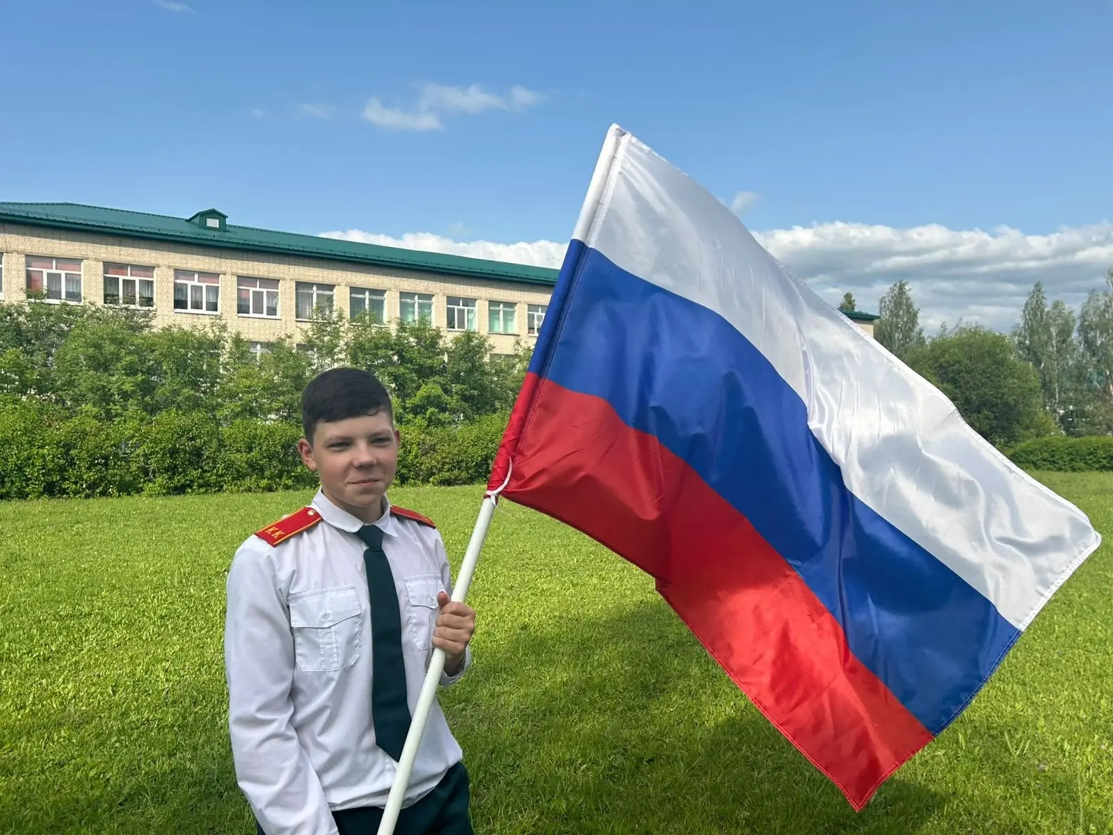 🇷🇺 День России: Мы — Первые, а значит, мы — будущее!