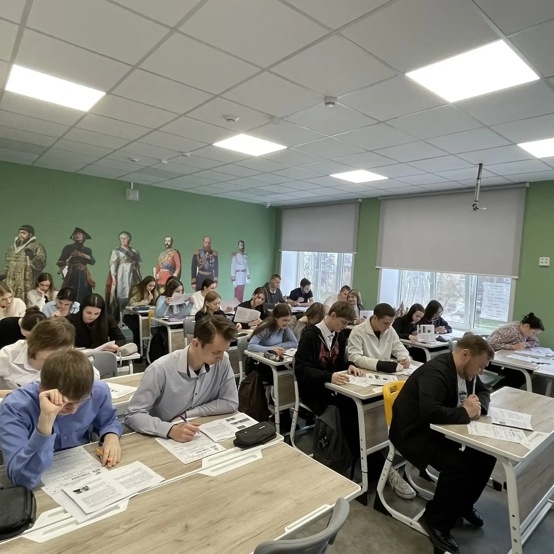 💡 Вы когда-нибудь задумывались, каково это — прикоснуться к истории? Не просто прочитать про нее в у