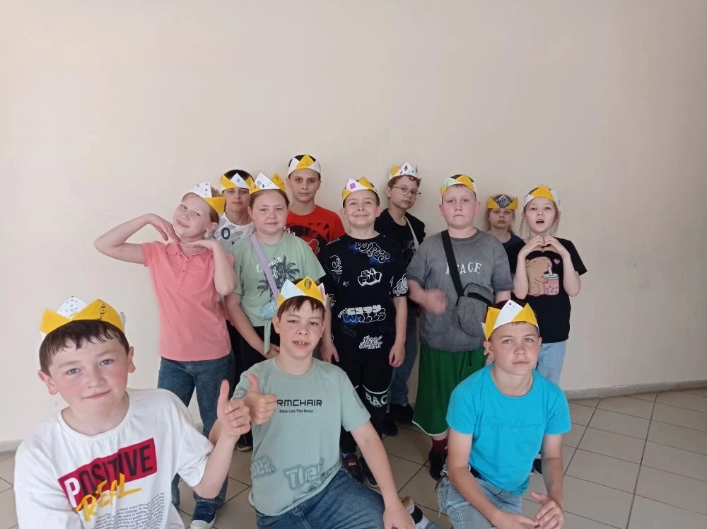 5 июня в нашем лагере прошёл день творчества и радости! ☀️🎨