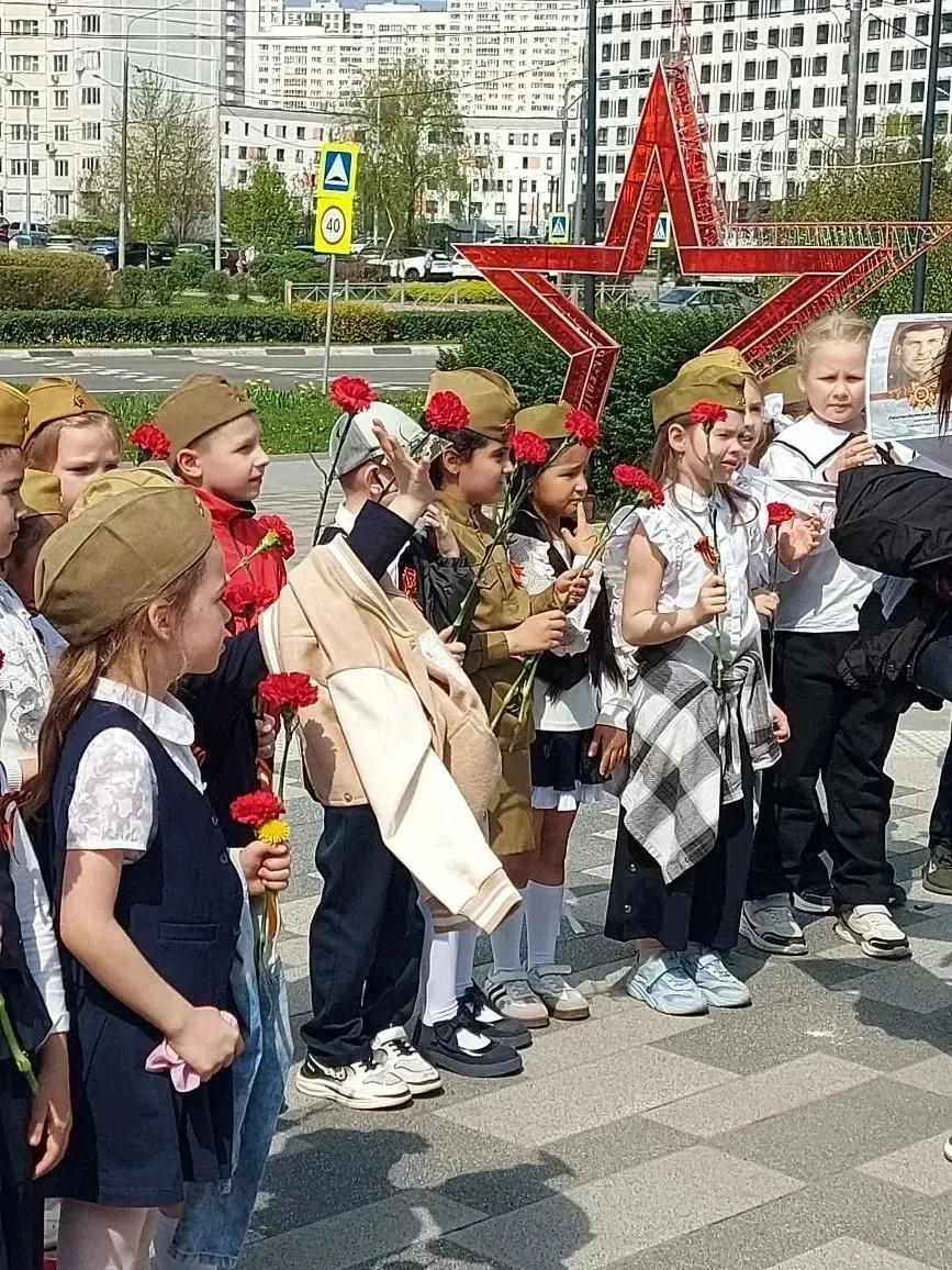 💥Память, которая живёт в сердцах.  🎖Накануне великого праздника — Дня Победы — ученики нашей школы о