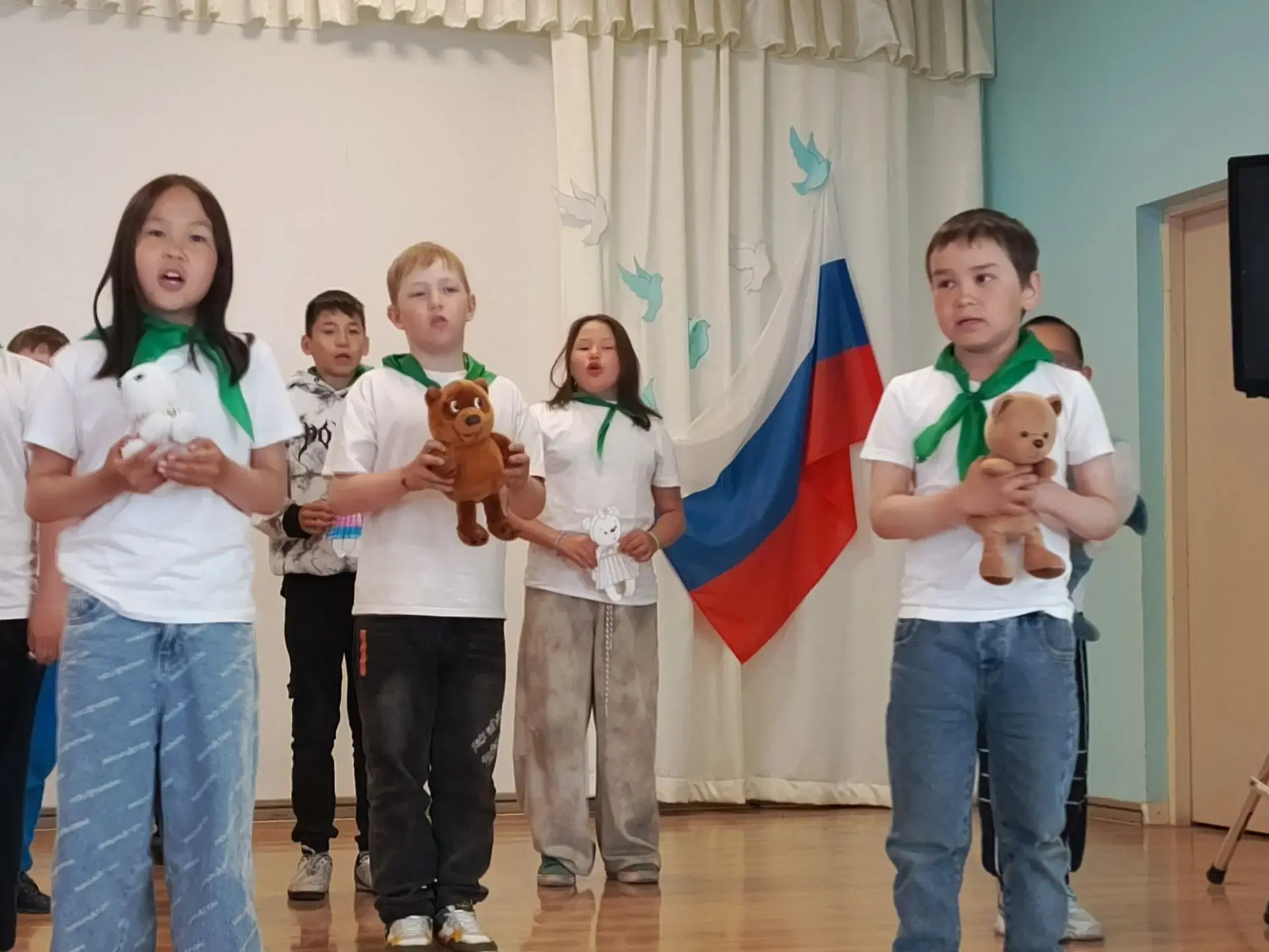 🎵🎶🎵🎶🎵🎶🎵🎶🎵🎶🎵🎶Какой замечательный день выдался сегодня в нашем пришкольном лагере!        