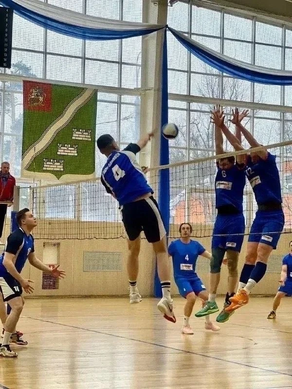 У волейбольной «Звезды» из Наро-Фоминска есть шанс в восьмой раз выиграть чемпионат Московской облас