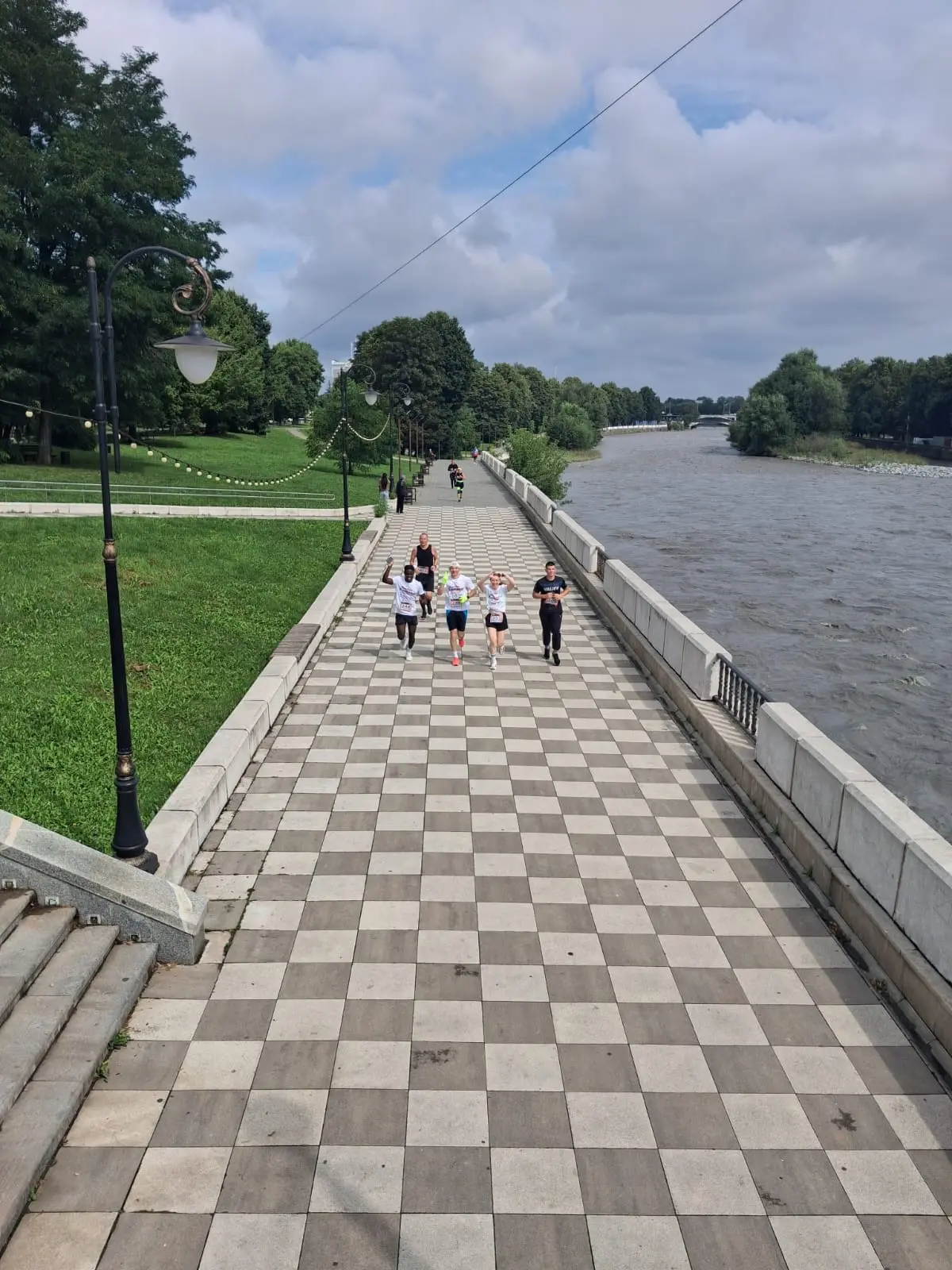 В рамках марафона «RunFest Владикавказ» прошла эксклюзивная пробежка от ВФЛА вместе с А...