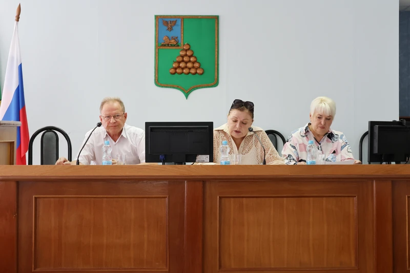 26 августа прошло заседание Совета депутатов Валуйского муниципального округа.
