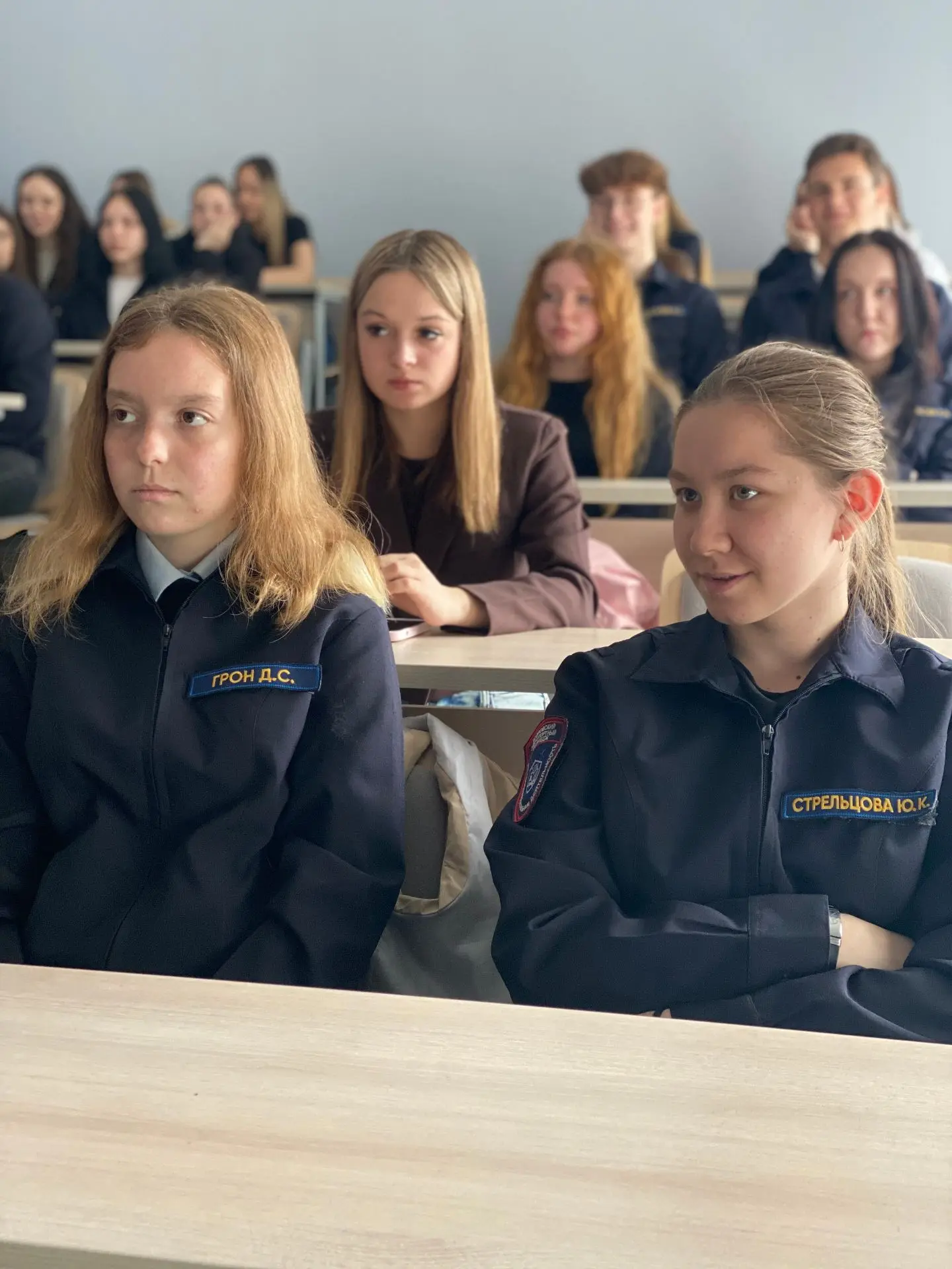 18 июня в группе 25Ю1 прошло внеучебное занятие – диалог на тему «Сила России – в единстве народов».