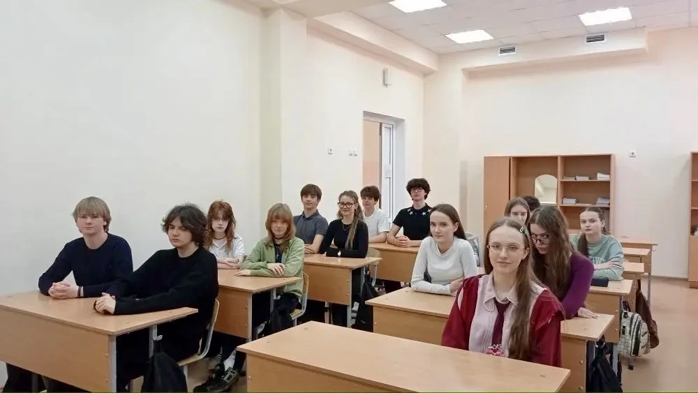 ПРОФЕССИОНАЛЬНАЯ НАВИГАЦИЯ ДЛЯ БУДУЩИХ ПЕДАГОГОВ   📢 Каждый четверг доцент кафедры русского, родных 