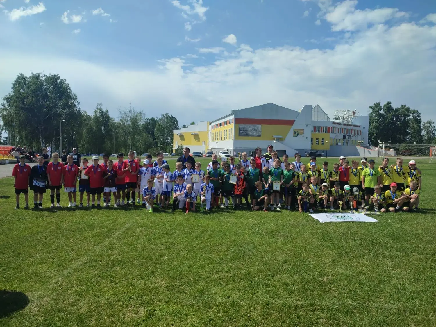 Юные футболисты ⚽️отметили Всероссийский день футбола спортивным турниром🏆🔝