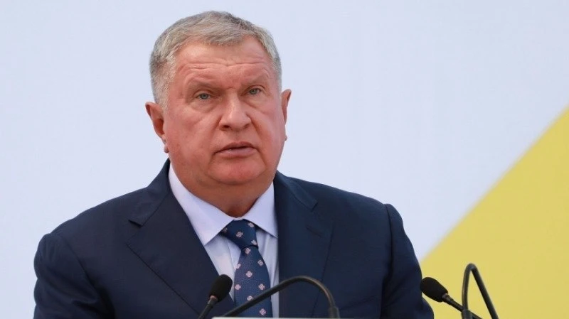 «Роснефть» спрогнозировала годовой экономический эффект от цифровых технологий в 100 млрд рублей 

П