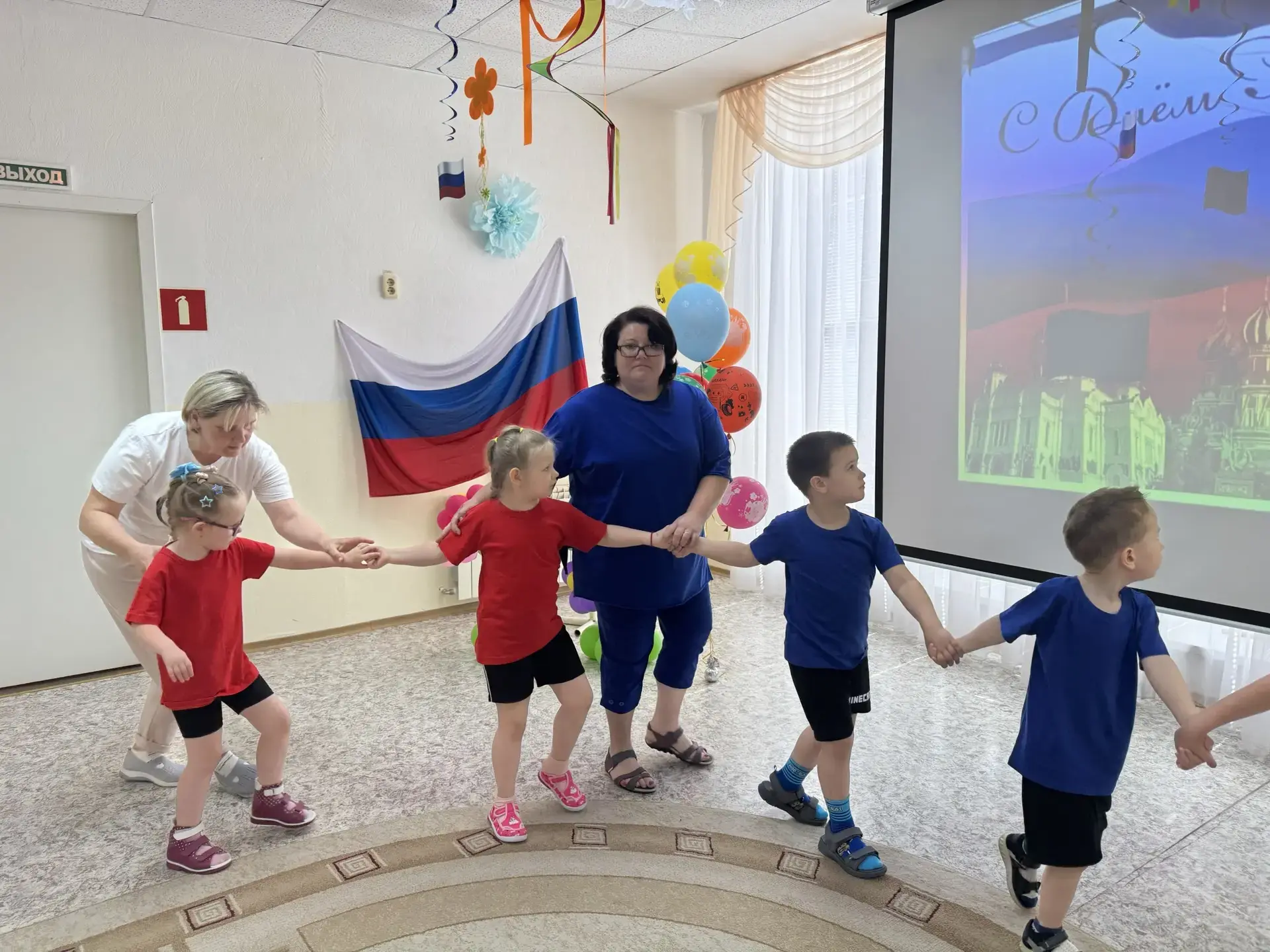 Сегодня для самых юных воспитанников ГБСУ СО ОРЦДИ "Надежда" состоялось яркое спортивно-развлекатель
