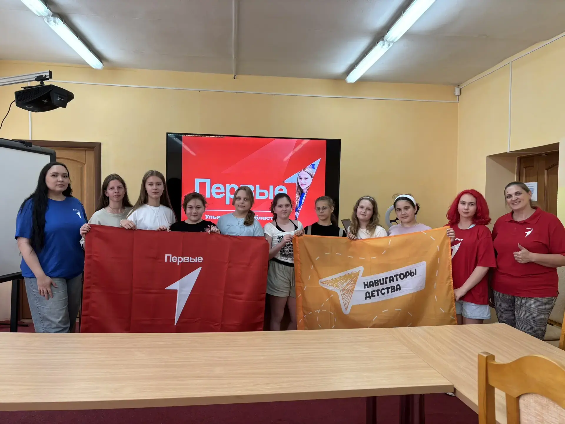 🤝 Первые всегда вместе: дружба школ №42 и №22 крепнет!

Сегодня наше Первичное отделение «Движения 