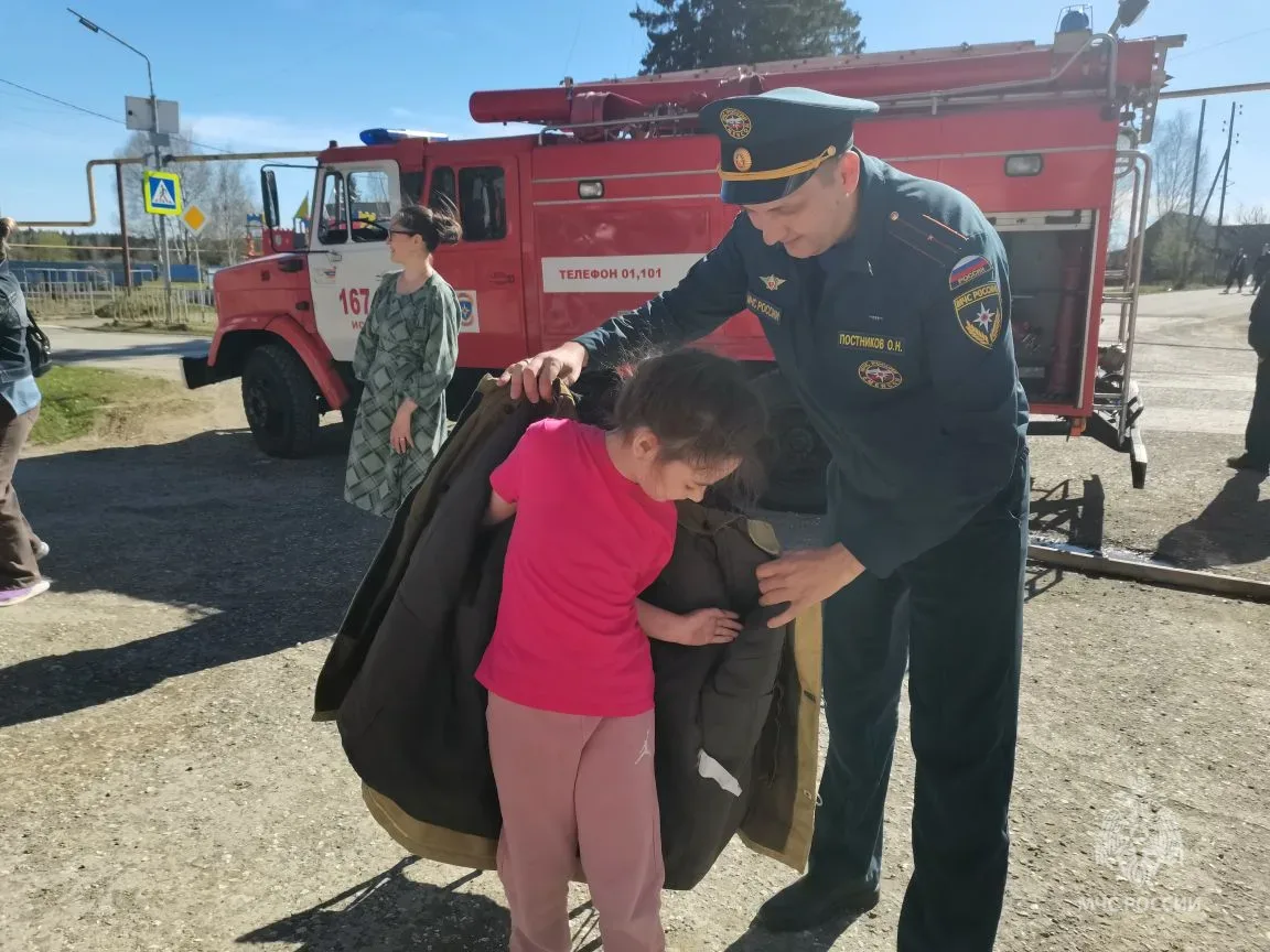🚒 Не только весело, но и познавательно   👫 Весело и познавательно ребята из сельского центра культур