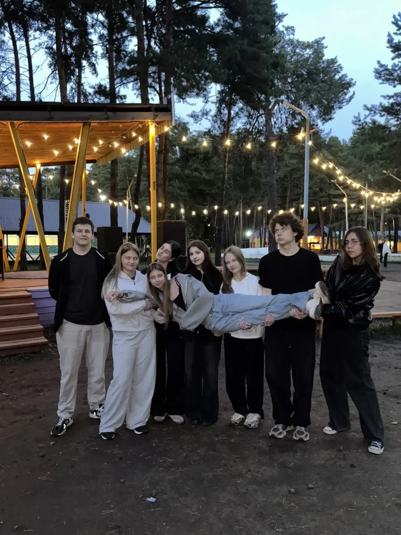79 школа на вечернем фотоквесте