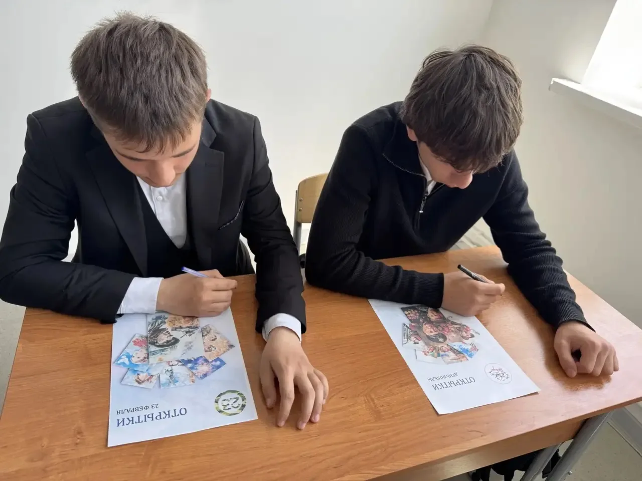 💌 В 10 классе прошло трогательное и значимое мероприятие — «Фронтовое письмо», организованное классн