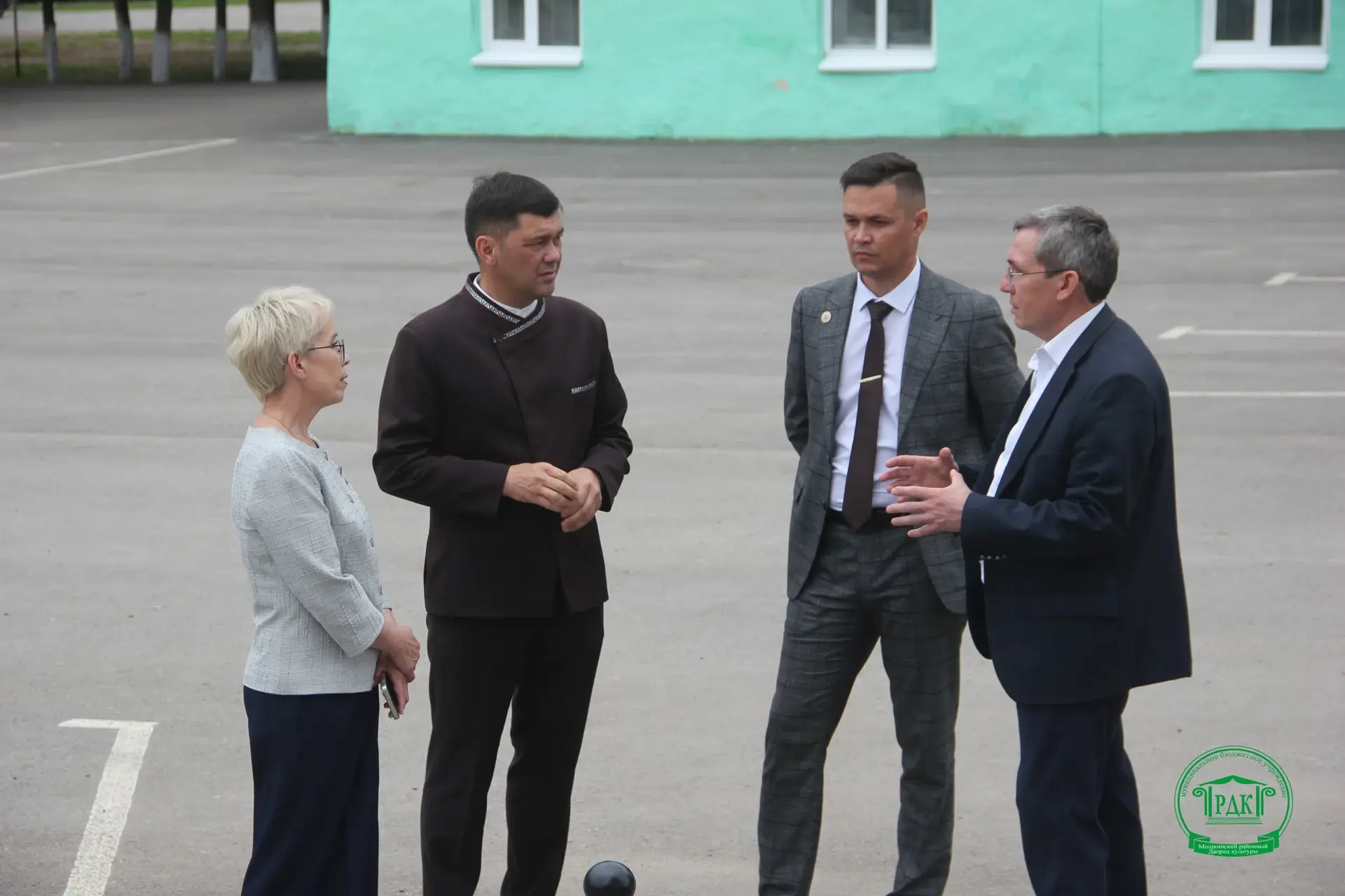 📌Сегодня Мишкинский районный Дворец культуры посетил исполняющий обязанности министра ...