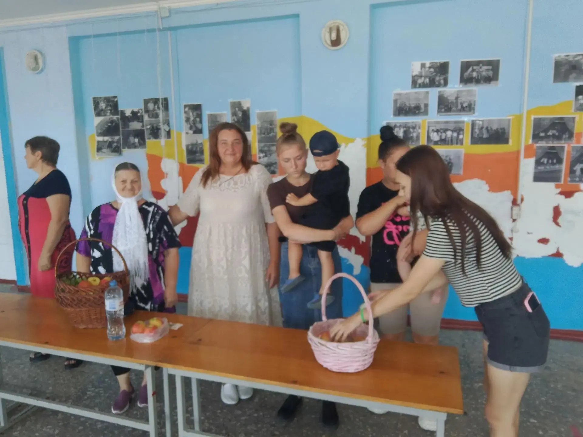 В Камышеватской сельской библиотеке состоялась добрая и душевная встреча, посвящённая о...