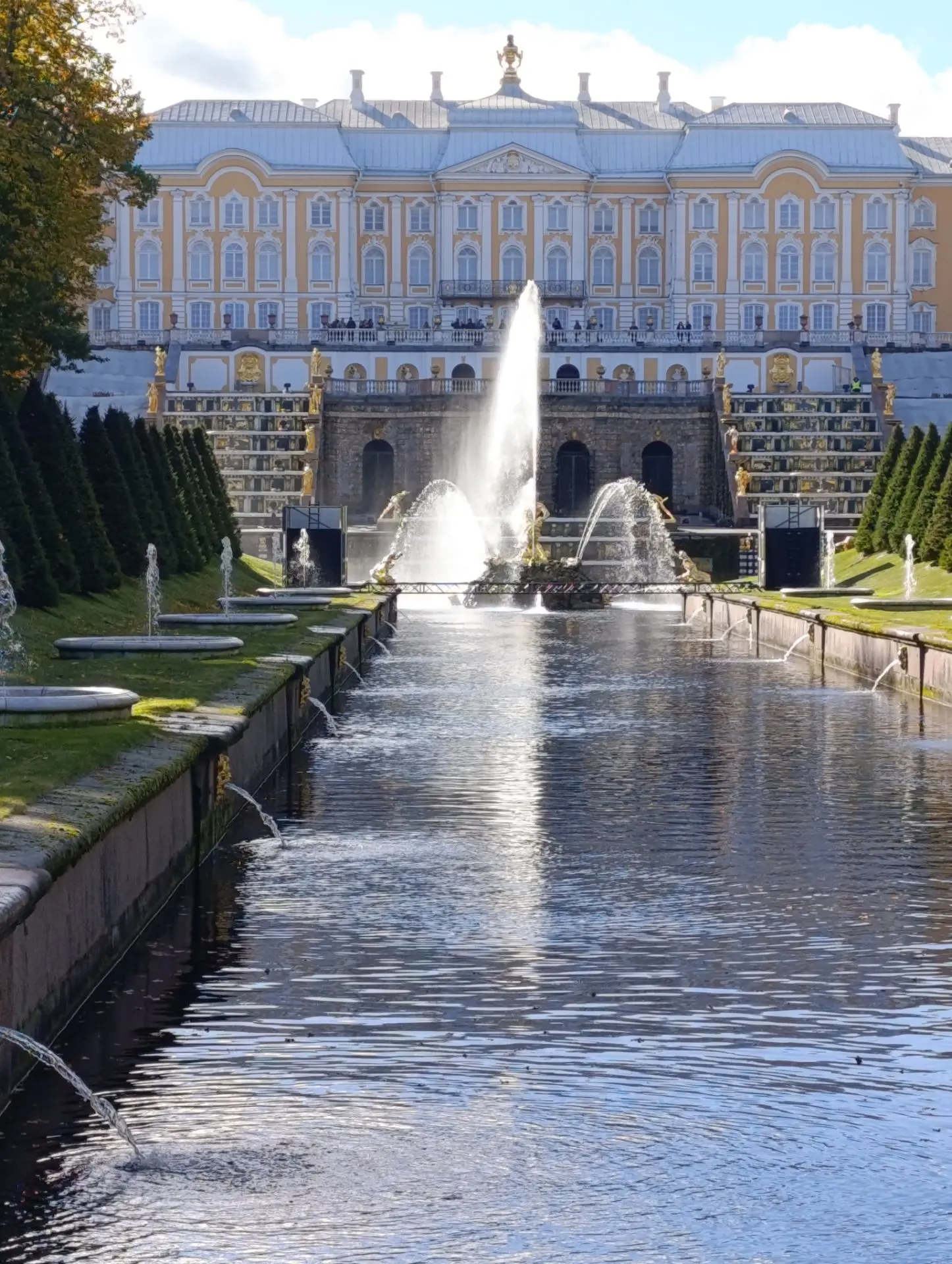 Гуляем, играем и закрываем фонтаны ⛲ в Петергофе