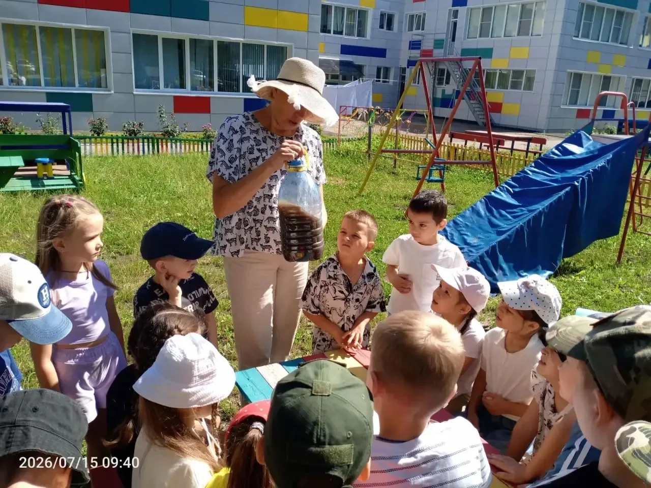Можно ли очистить грязную воду подручными средствами? 🤔