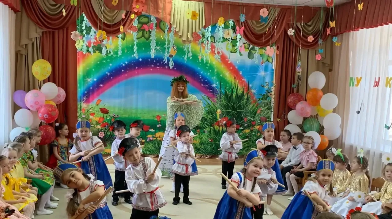 В дошкольном отделении корпус 3 нашей гимназии прошел фестиваль детской песни «Музыкальная волна» ср