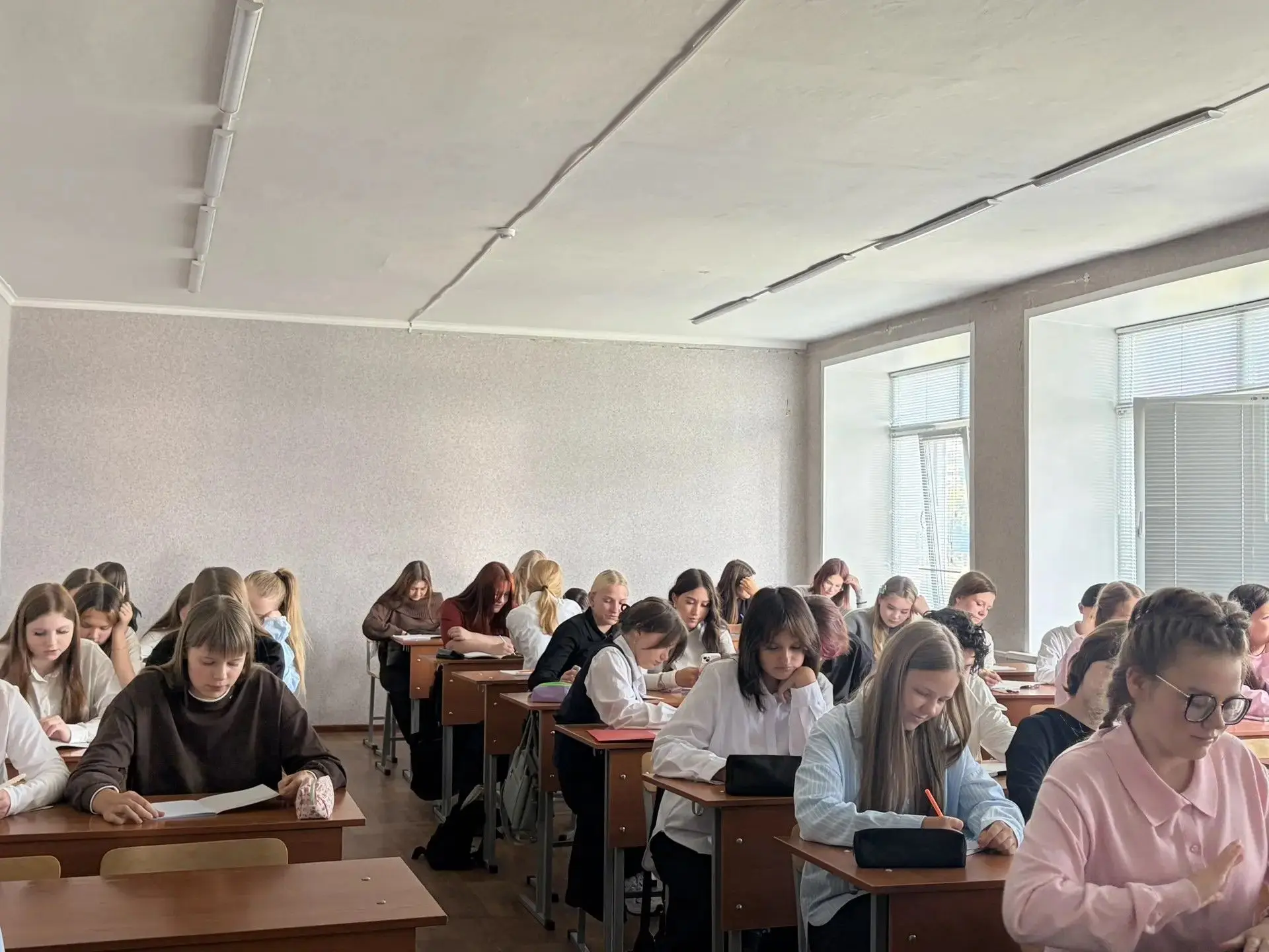 Первый шаг. Первый день. Новый мир.