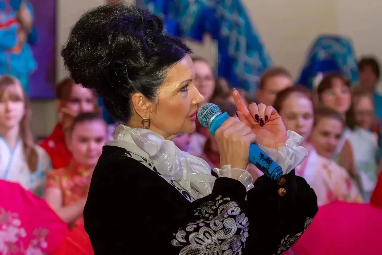 📍 Низами Мамишев, Заместитель председателя Комитета по внешним связям Санкт-Петербурга, в своём выст
