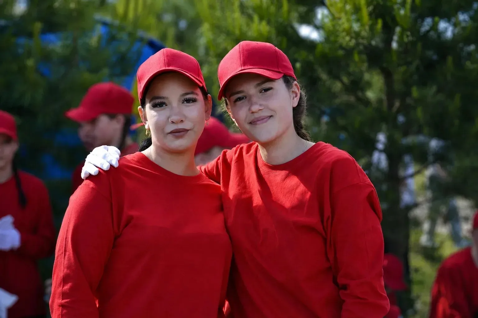 Гордость школы: наши ученики на открытии Спартакиады!                                       С больши