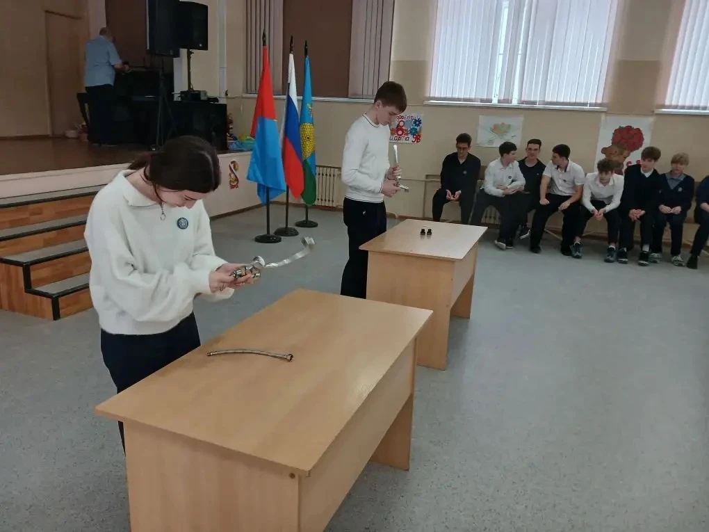 💪 Тяжело в ученье — легко в быту: как наши прошли огонь, воду и медные трубы 💪  Сегодня в лицее сошл
