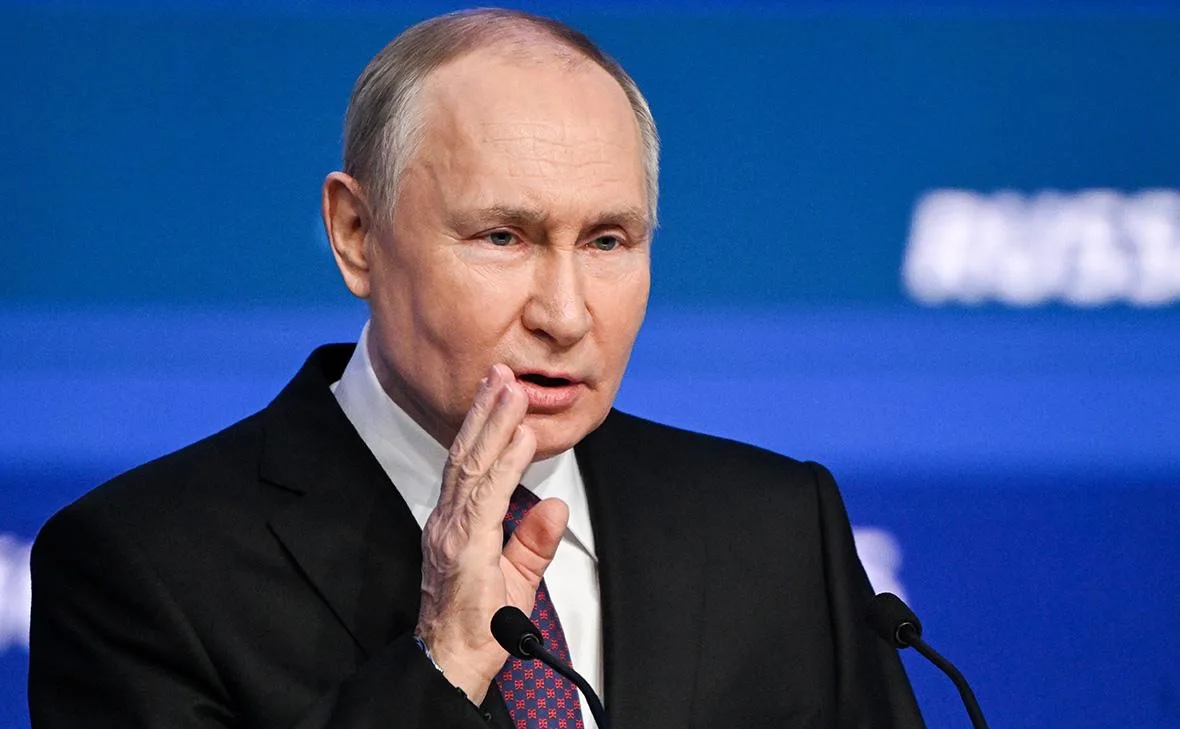 Владимиру Путину исполнилось 74 года.