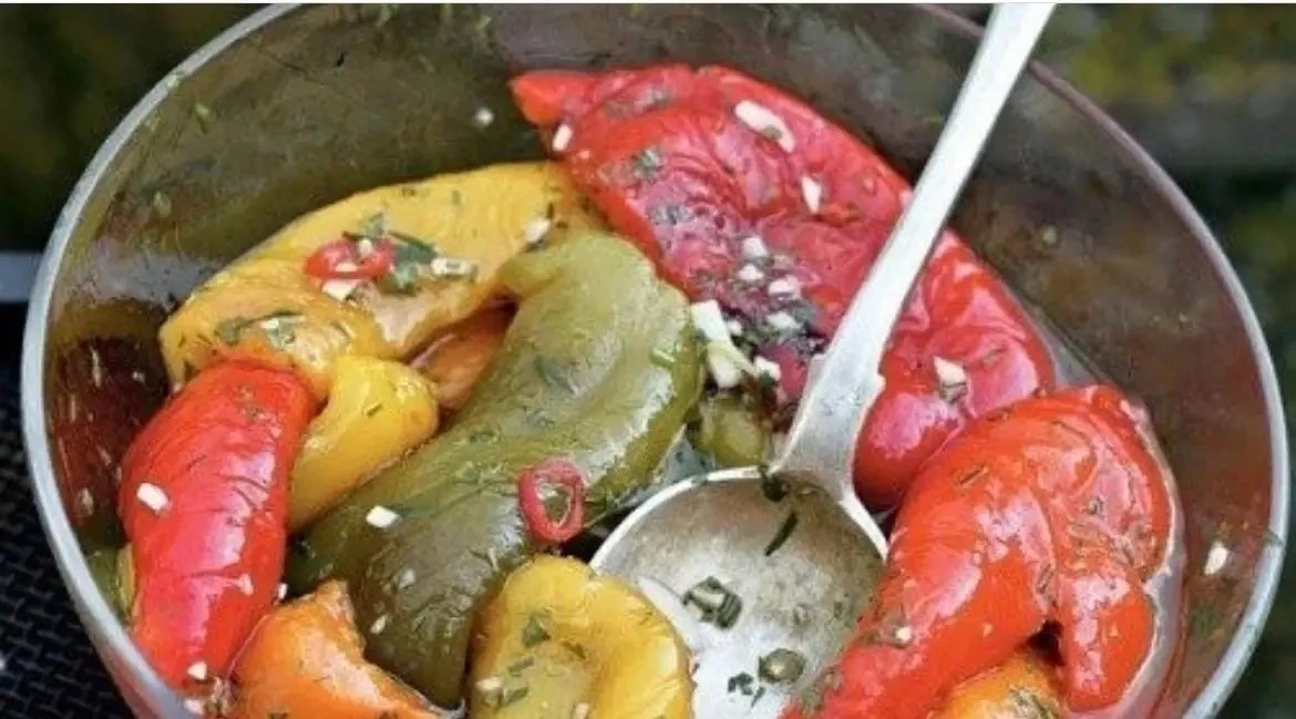 ПЕРЦЫ В МАСЛЕ С ТРАВАМИ НА ЗИМУ