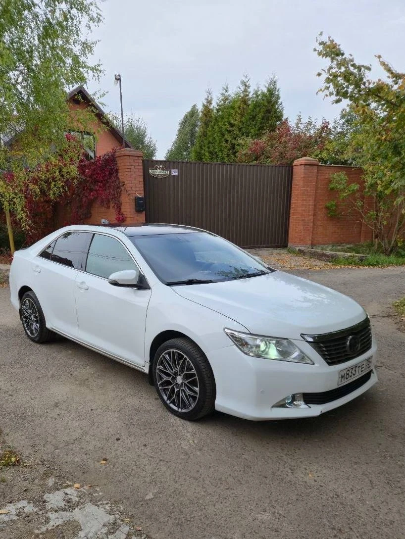 Toyota Camry 50