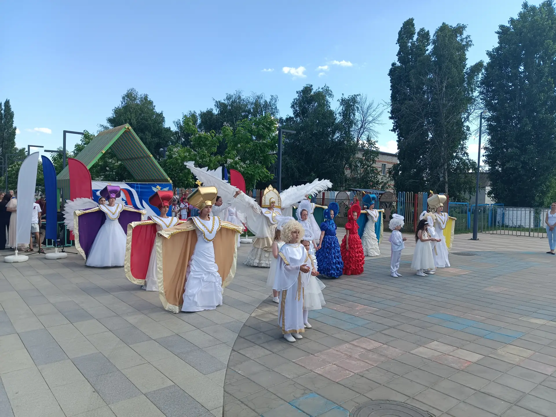 Прямо сейчас в Марксе отмечается День России 🇷🇺