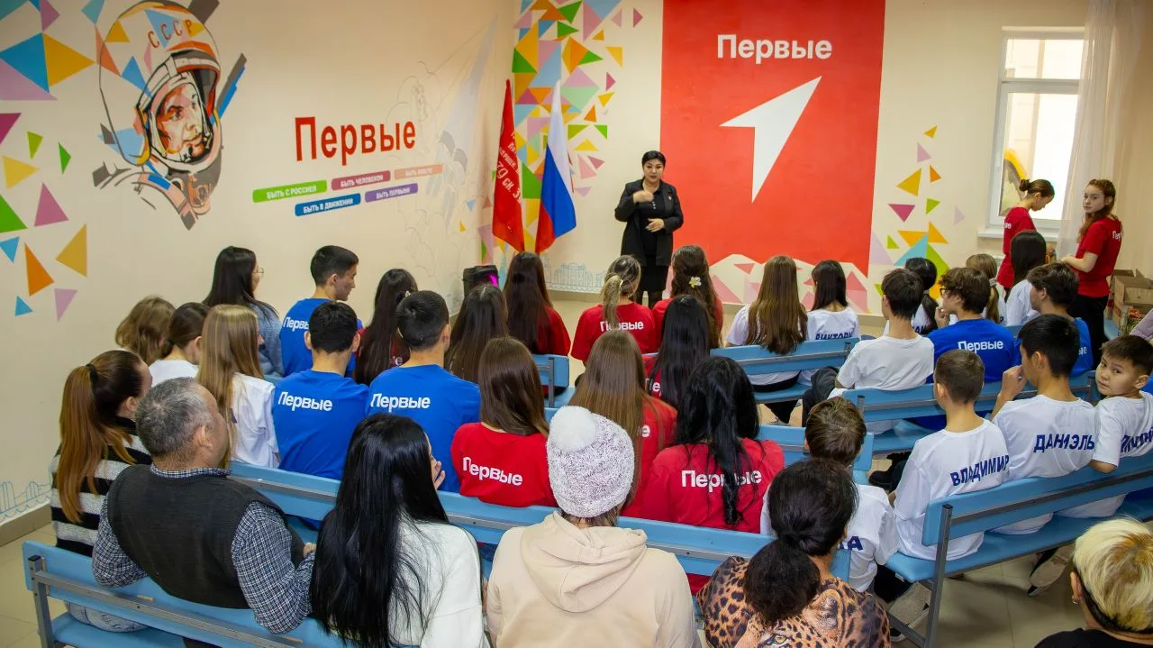 От души и для души: как мы устроили волшебный квартирник для волонтёров  В конце года так хочется те
