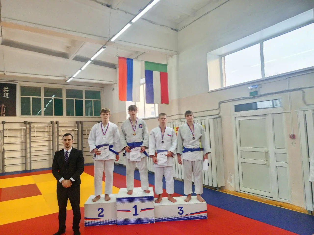 🥇 Золото наших ребят на Первенстве Хакасии! 🏆