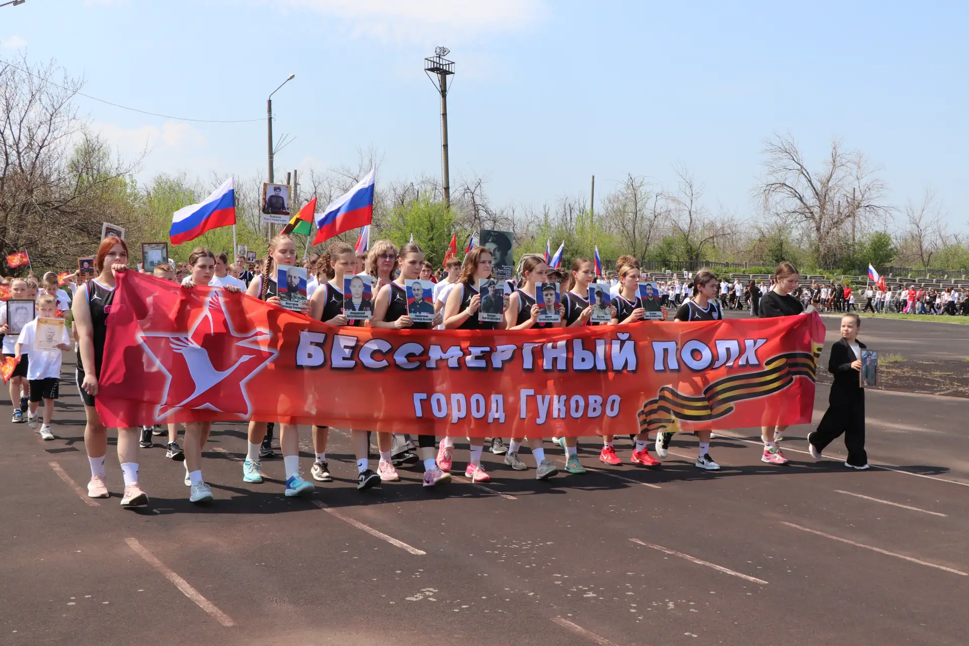 День Победы 9 мая — один из главных праздников в России, посвященных победе в Великой О...