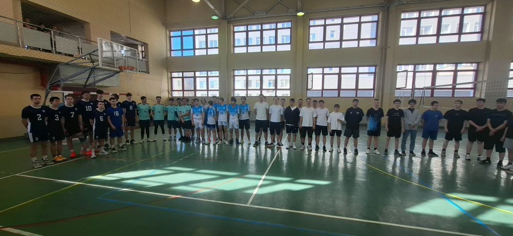 🏆24 марта прошли игры по волейболу 🏐 среди юношей СПО Железнодорожного района. Спортсмены продемонст