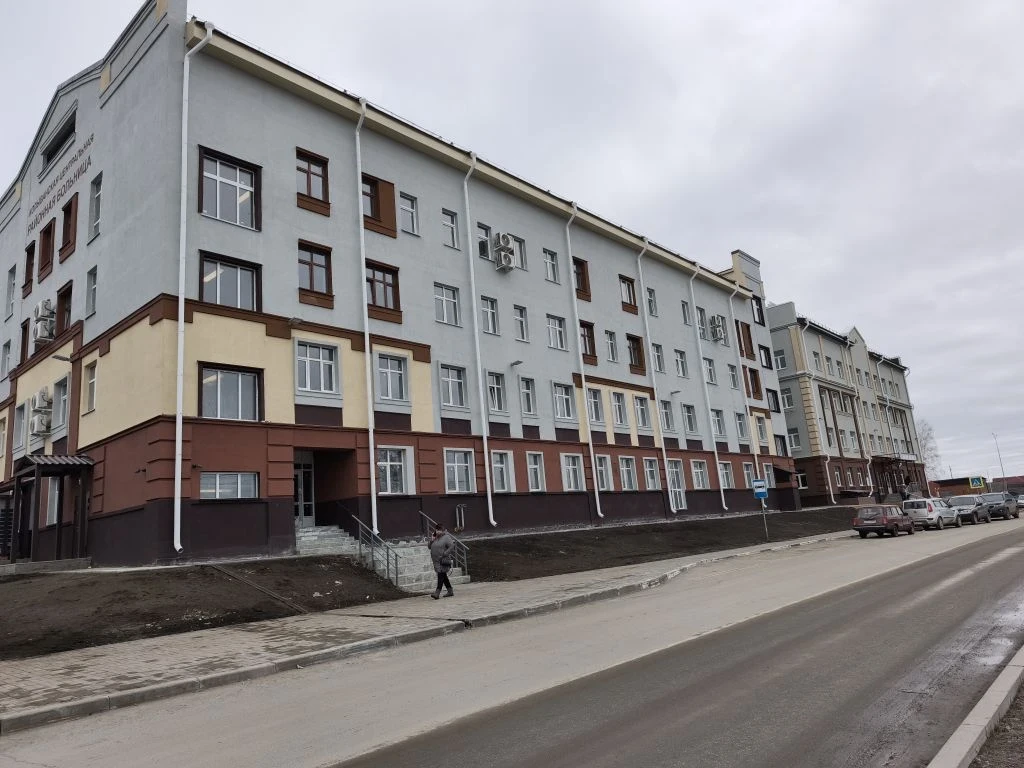 🏥В Колывани завершилась реконструкция хирургического корпуса Центральной районной больницы. 29 мая 