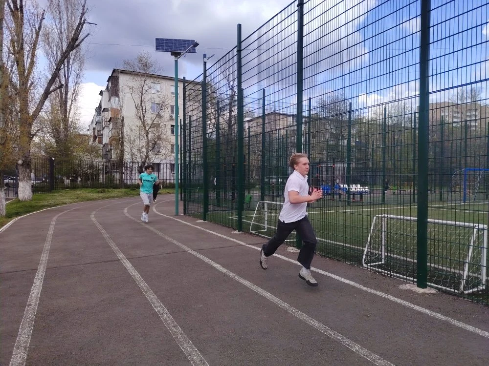 💪НЕДЕЛЯ ФИЗИЧЕСКОЙ КУЛЬТУРЫ. ДЕНЬ БЕГУНА🏃‍➡️  🏋️ 13 апреля 2026 года в МАОУ «Школа 96 Эврика-Развити