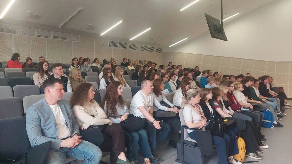 Ты выбрал предпроф?  Значит, ты был у нас в школе 18 апреля!  18 апреля в нашей школе прошёл День от