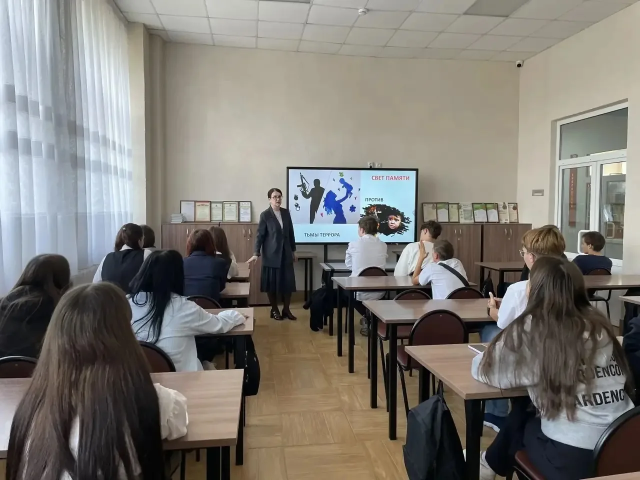 🕯️ Как противостоять злу и почему важно помнить о трагических страницах истории? Эти в...