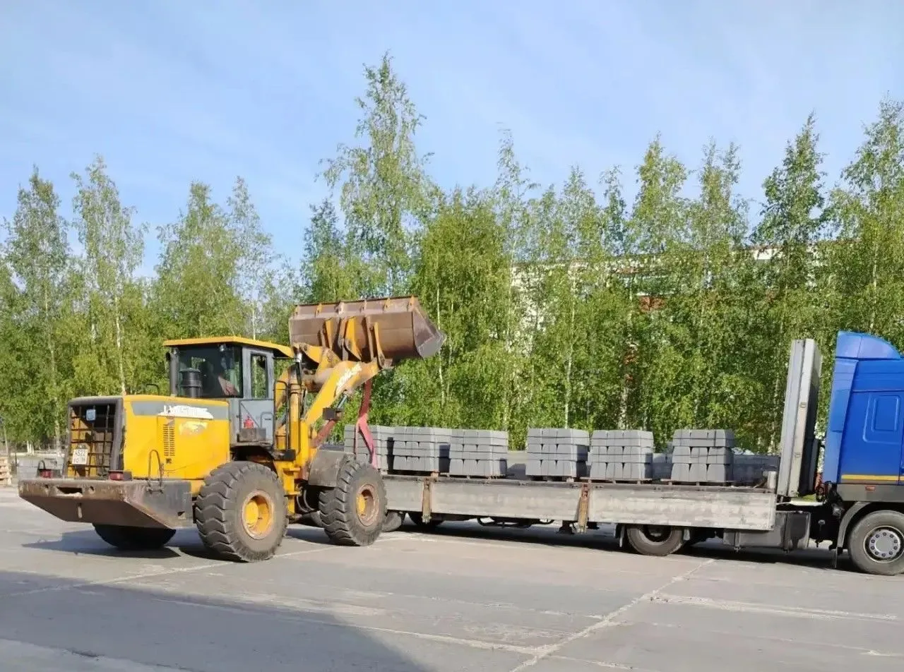 🚛 Отгрузка бордюров БР 100.30.15 в Муравленко!