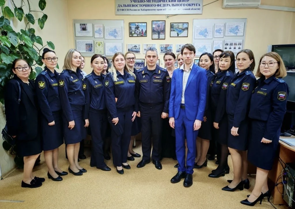В Хабаровске судебные приставы прошли обучение по актуальным вопросам делопроизводства

На базе ГУФС