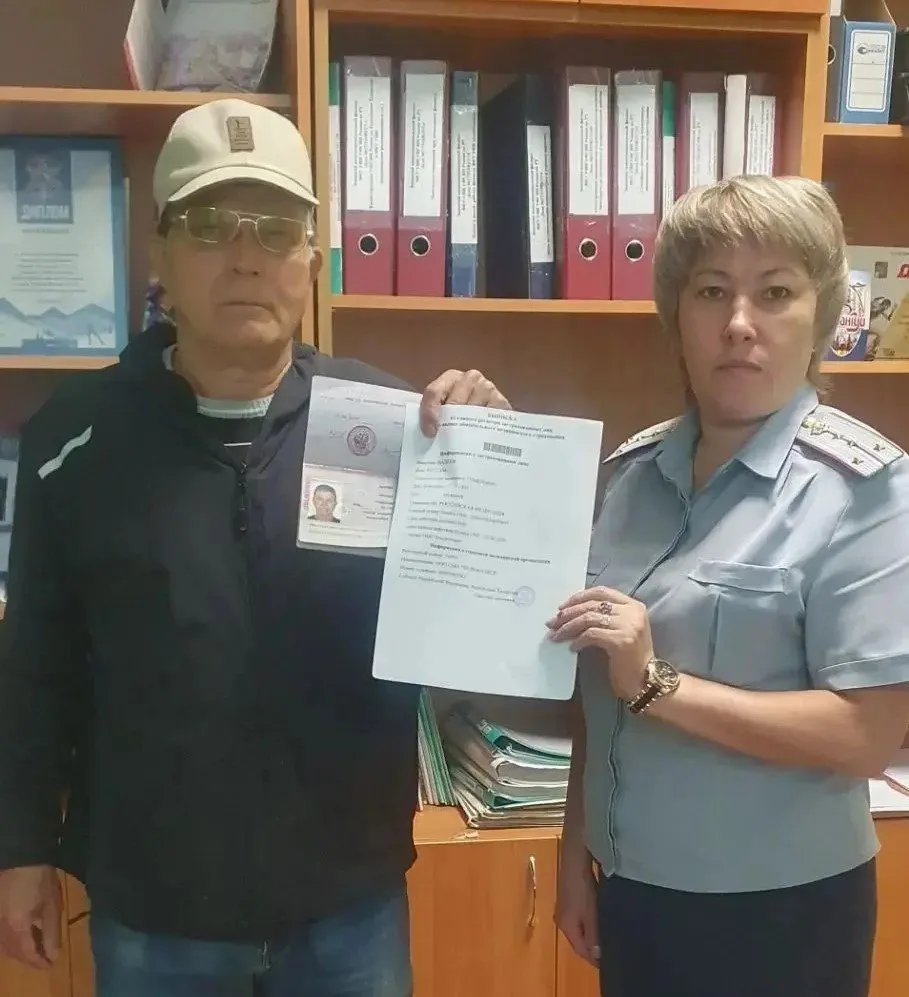 Сотрудники инспекции помогли жителю Заинска восстановить документы